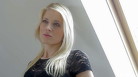 Hunts For Monster Dick - Sweet Cat