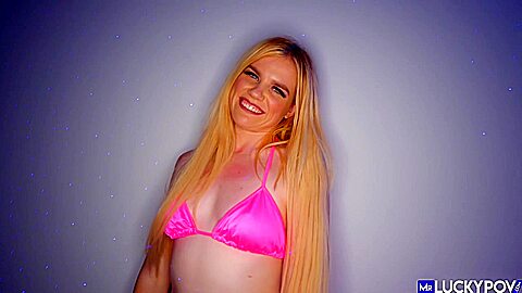 Niki Sweet - Nikki Sweet In Pretty At Petite Smut