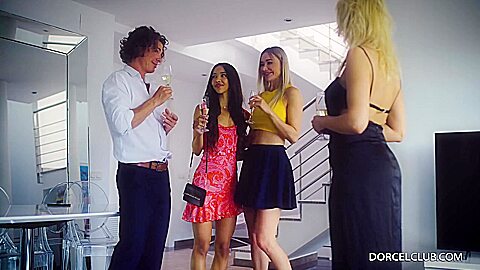 Cherry Kiss - Horny Blonde Milf