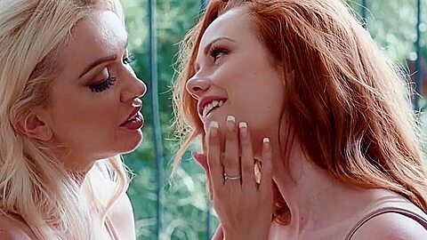 Amber Jayne Horny Threesome