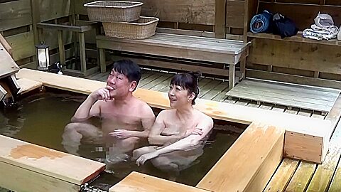 Images Captured By Cameras In Hot-spring 3