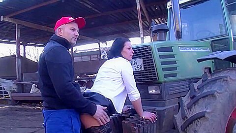 One And Onlys Pussy Licking Clip By