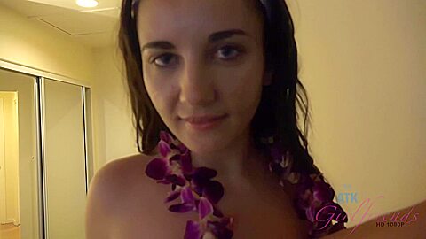 Jade viene a Kauai contigo con Jade Amber