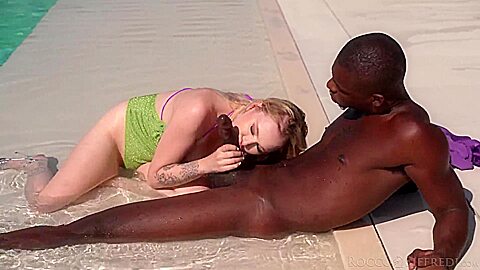 Roccos Sex Clinic Second Treatment Episode 5...