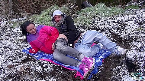 Andie Darling teen Outdoor Sex Scene (18+)